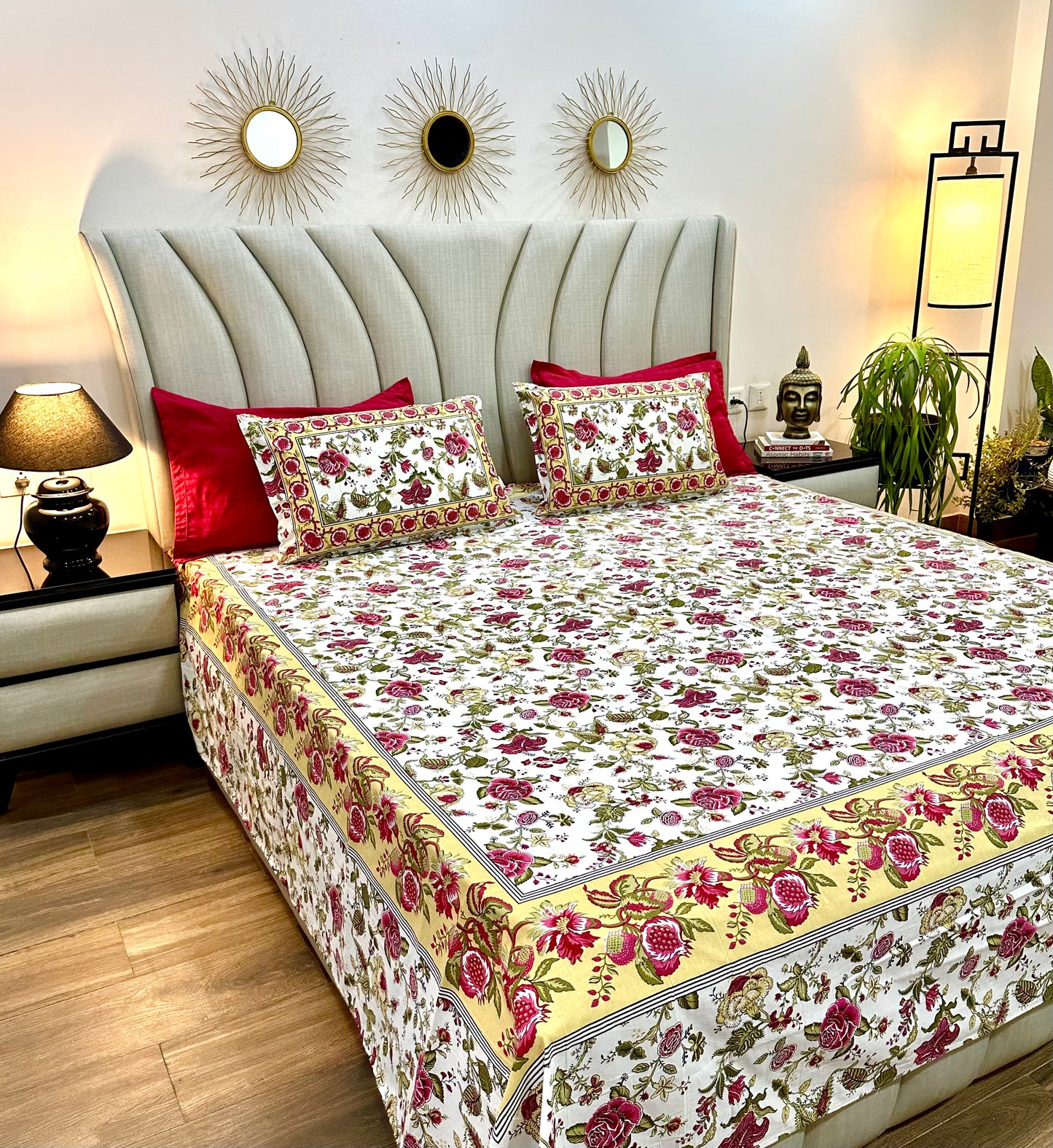 Mayasa Cotton Bedsheet with Pillow Covers