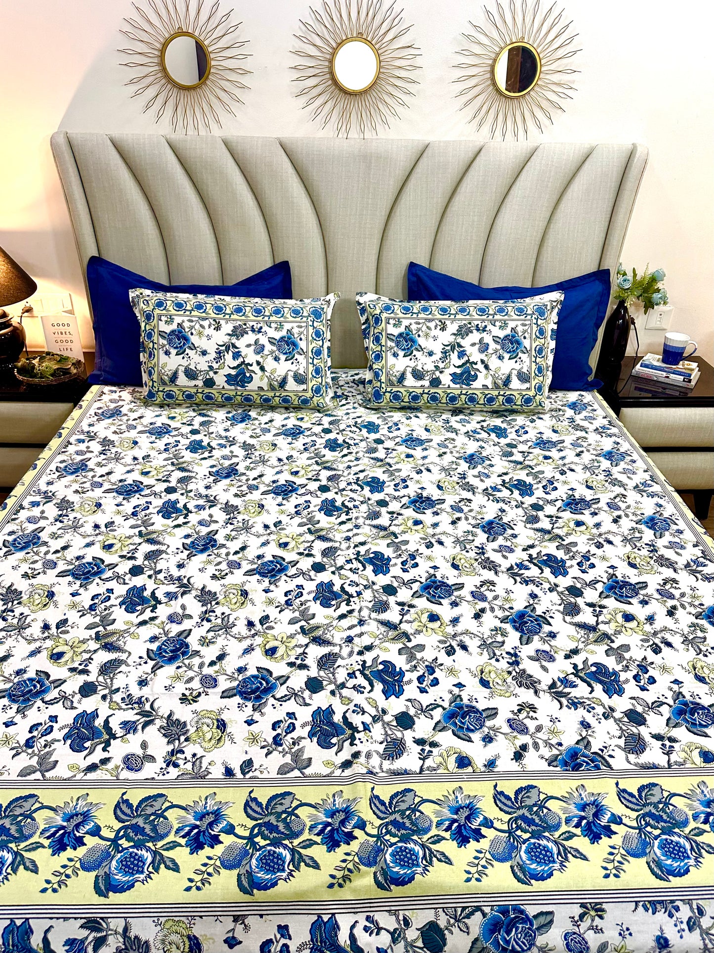 Amani Cotton Bedsheet with Pillow Covers