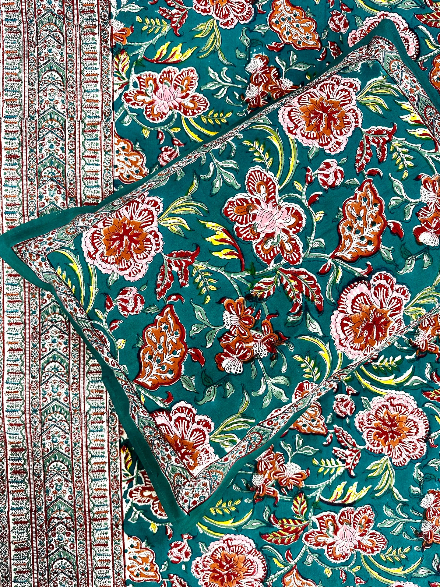 Tvarita Hand Block Print Cotton Bedsheet with Reversible Pillow Covers