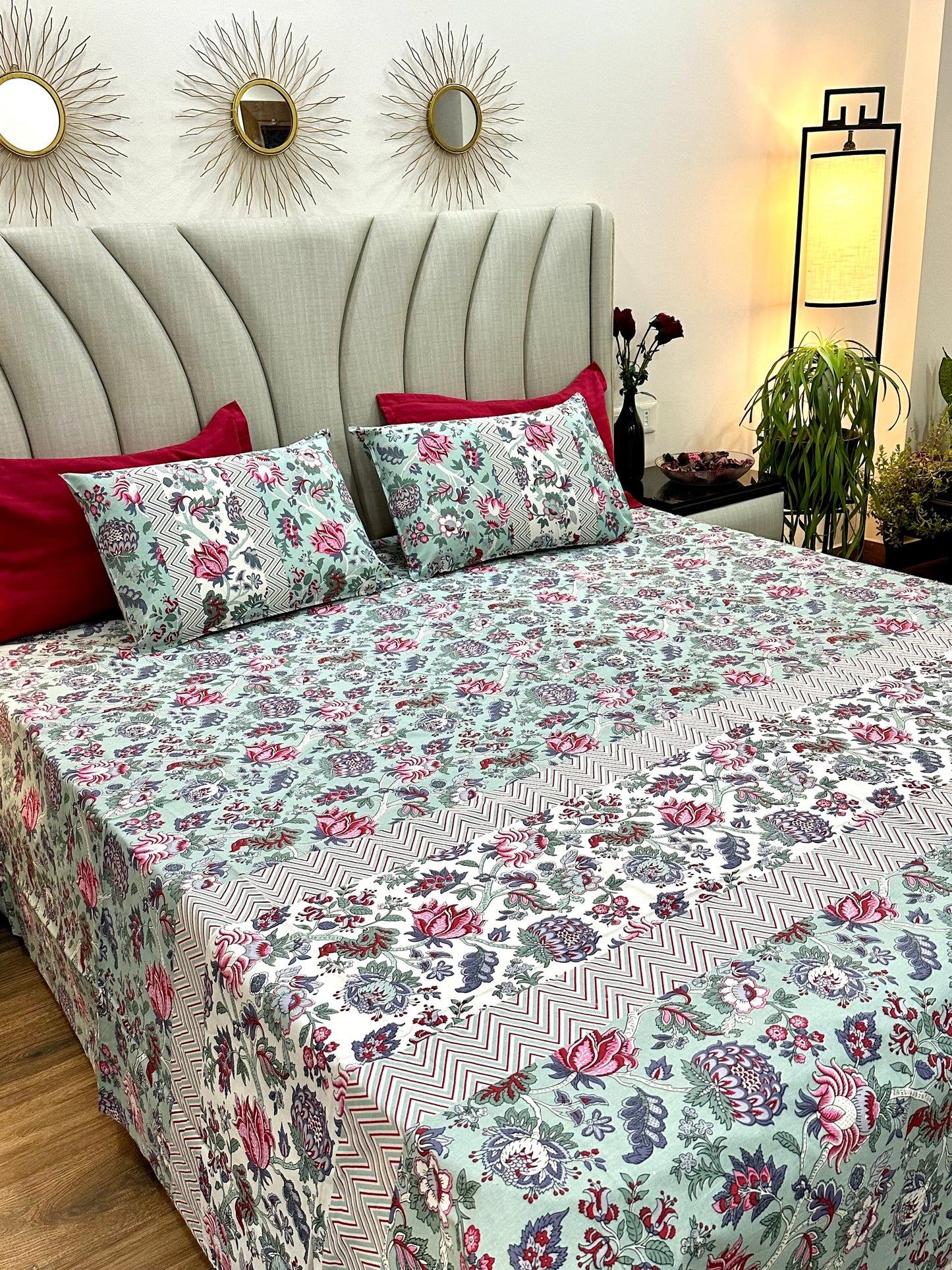 Razaan Cotton Bedsheet with Pillow Covers