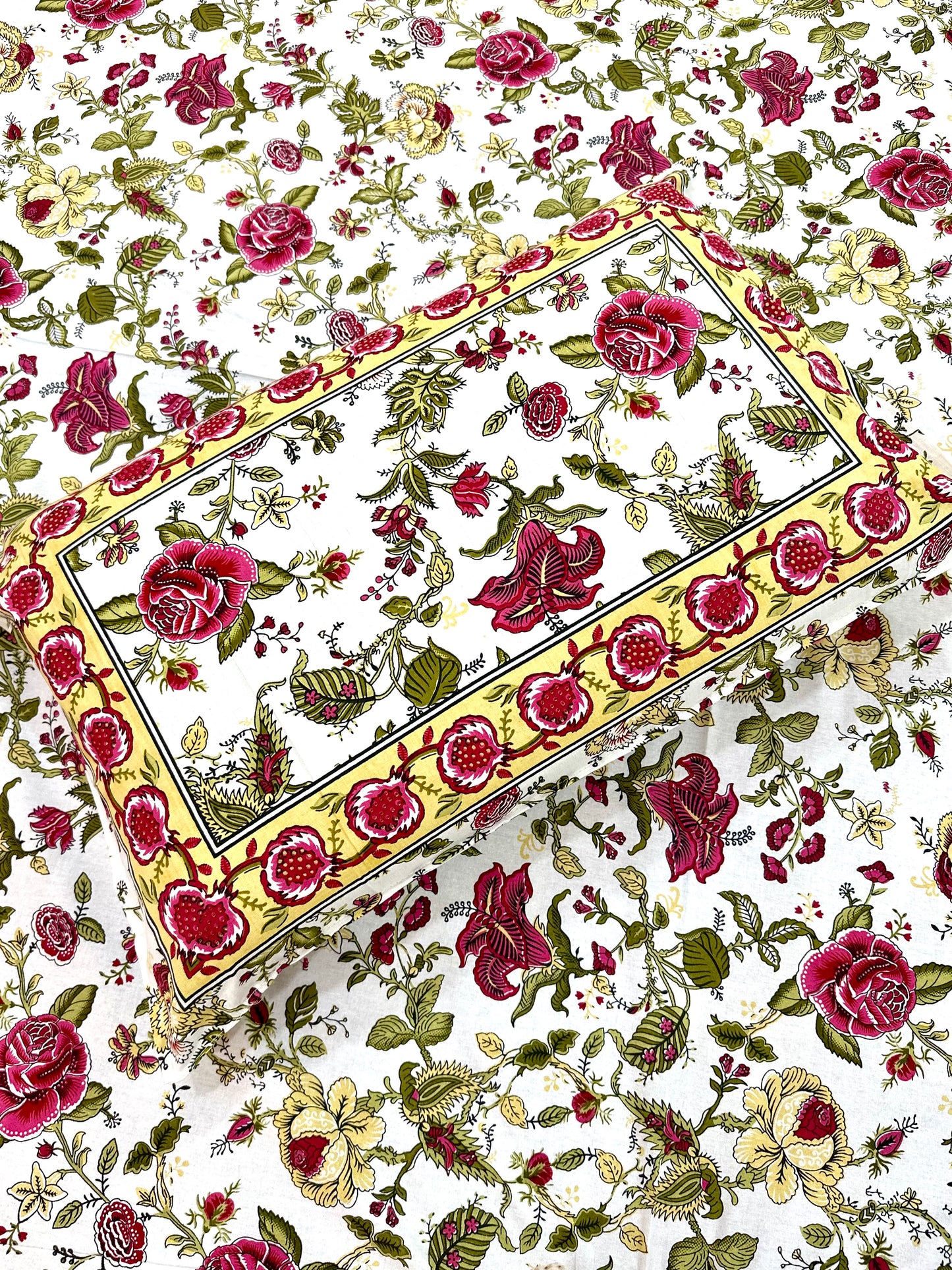 Mayasa Cotton Bedsheet with Pillow Covers