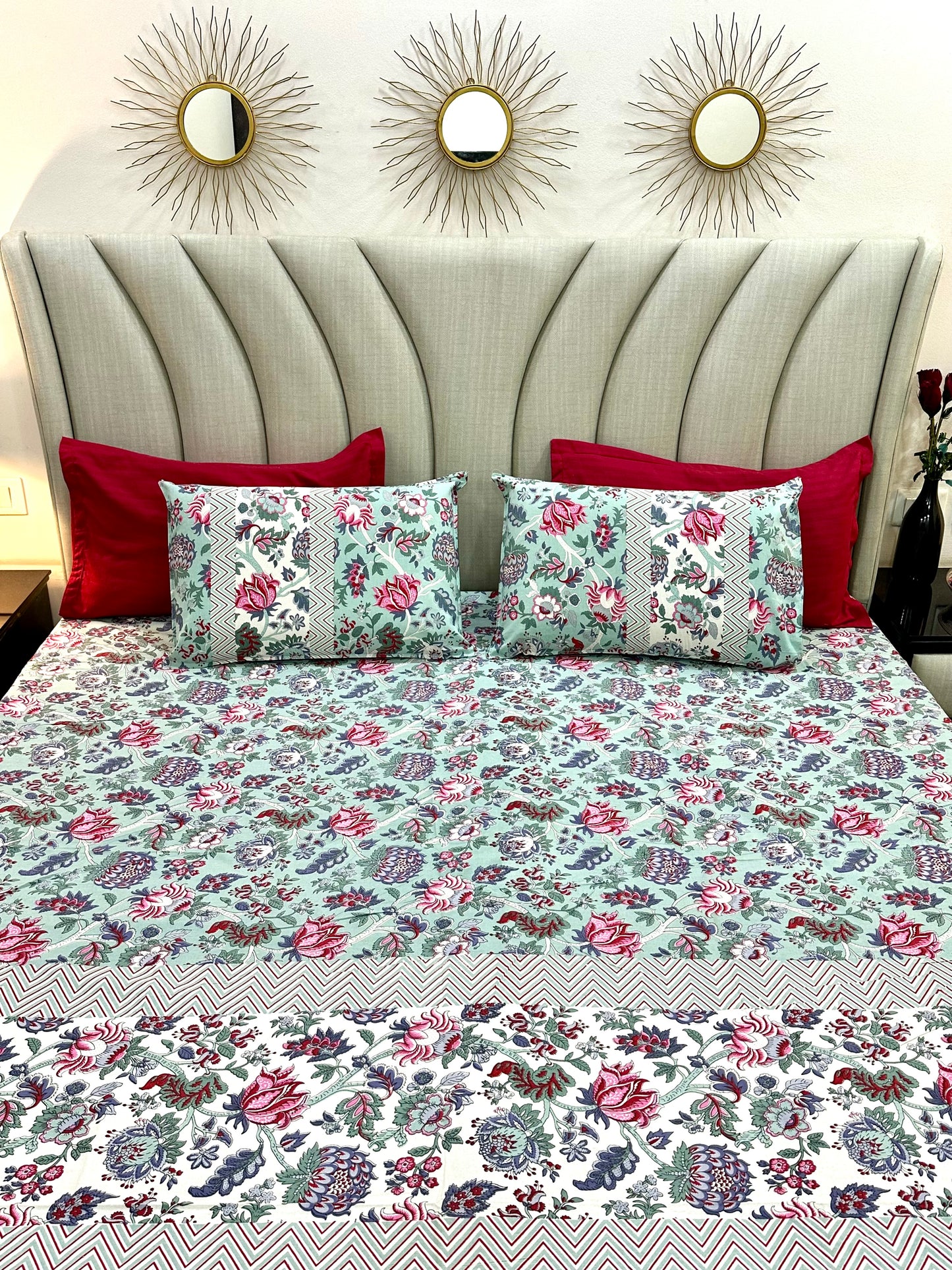 Razaan Cotton Bedsheet with Pillow Covers