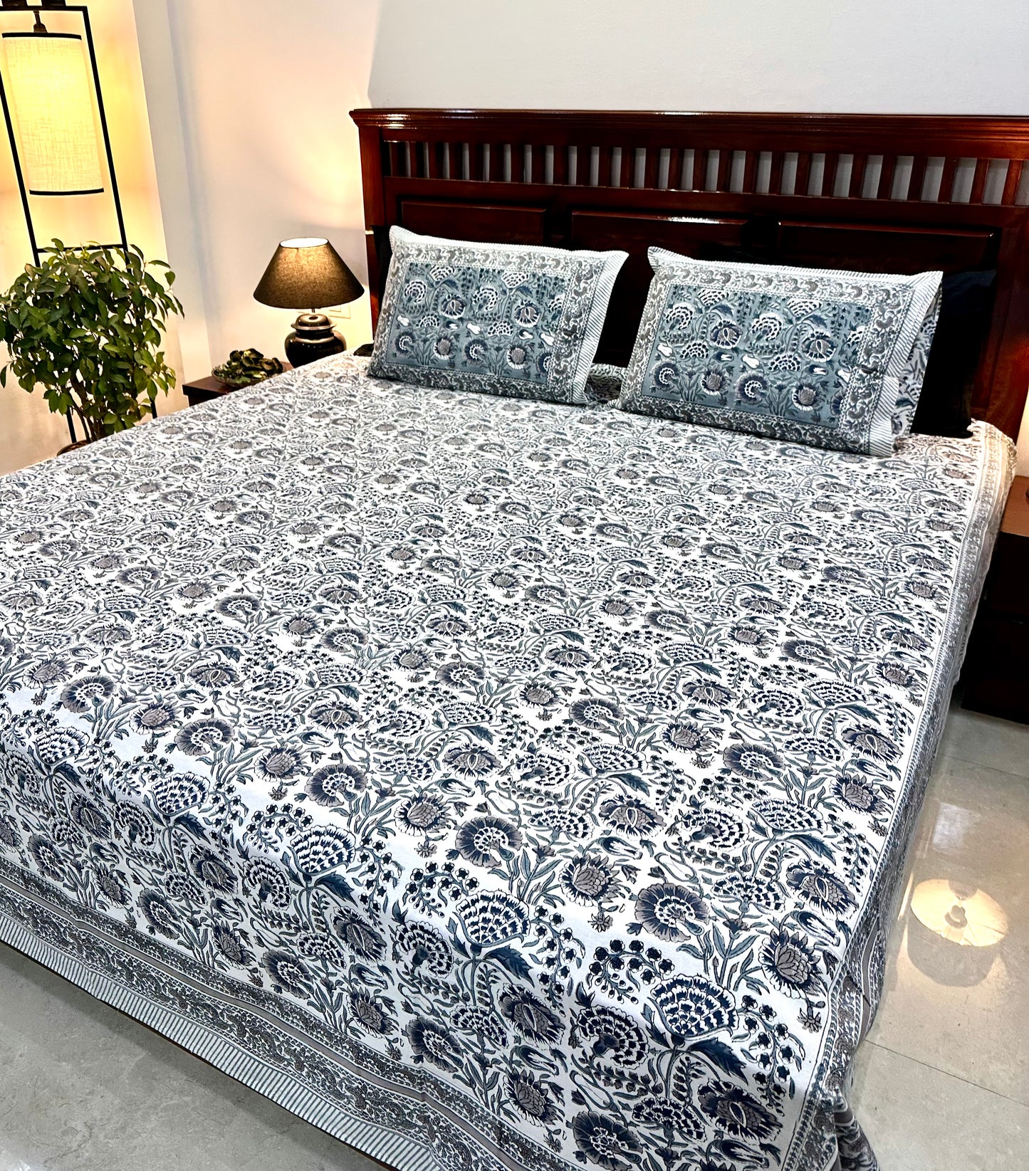 Alankar Hand Block Print Cotton Bedsheet with Reversible Pillow Covers