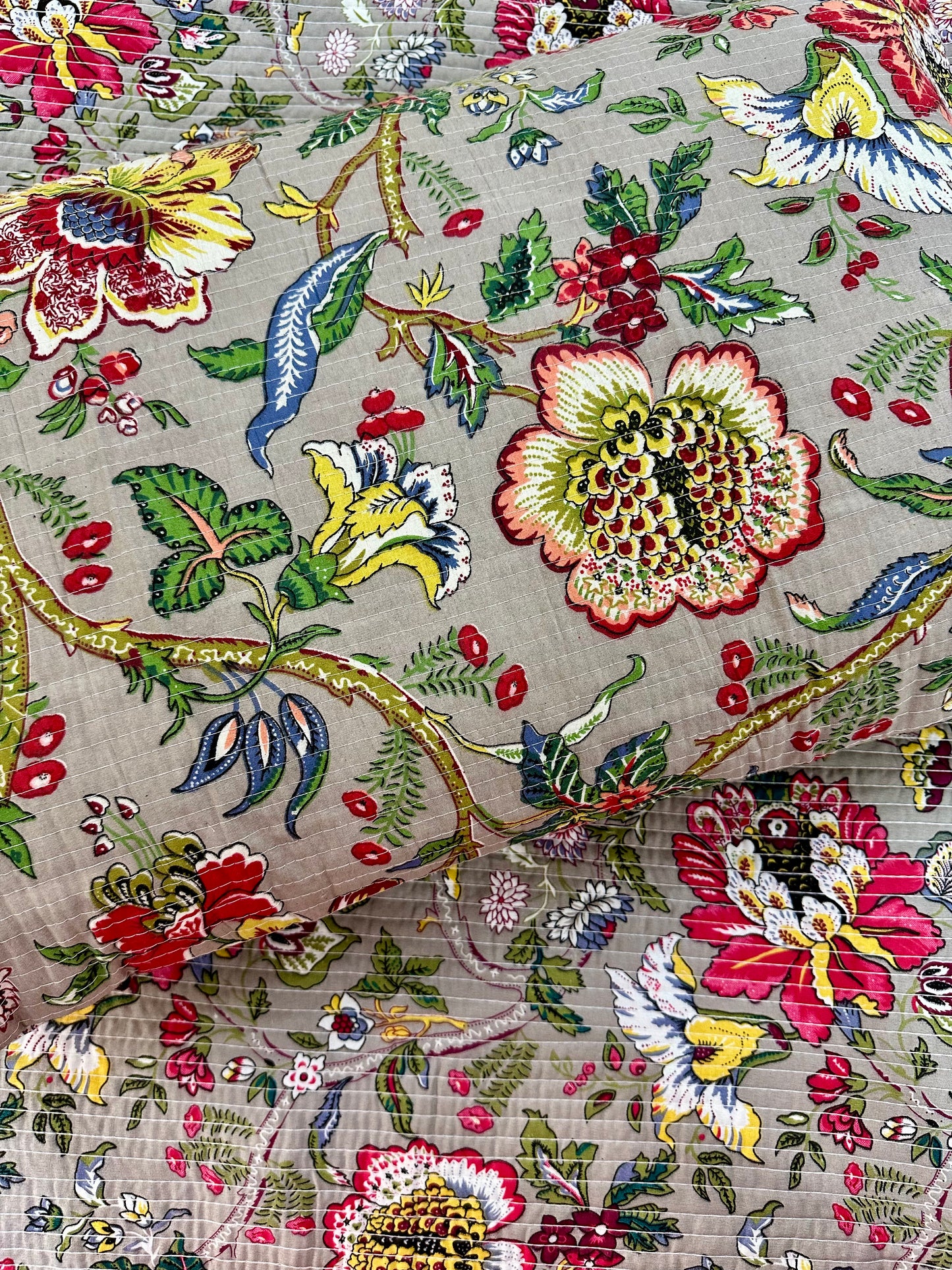 Dilkash Cotton Quilted Bedspread (Reversible)