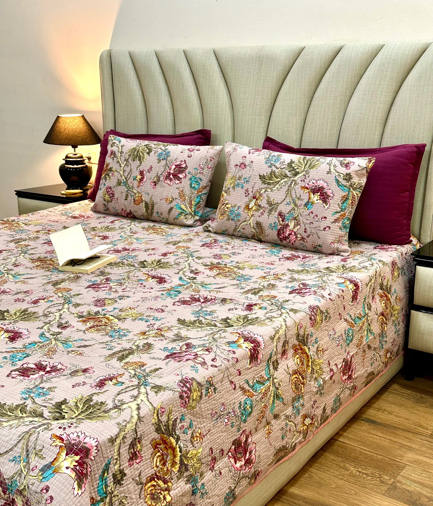 Naqoosh Cotton Quilted Bedspread (Reversible)