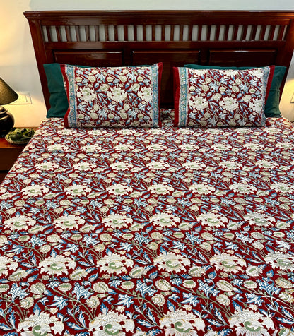 Dhuhaa Hand Block Print Cotton Bedsheet with Reversible Pillow Covers