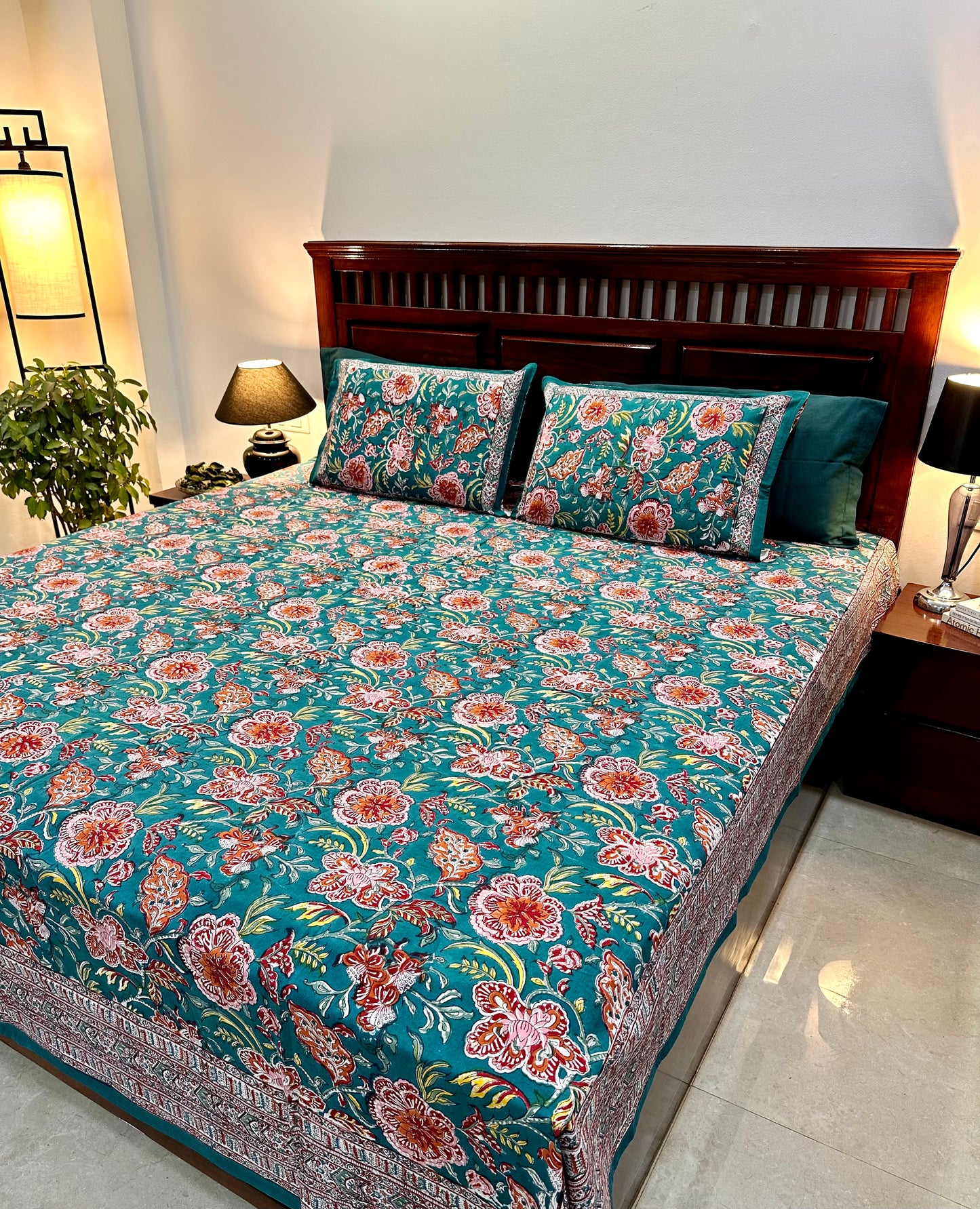 Tvarita Hand Block Print Cotton Bedsheet with Reversible Pillow Covers